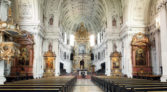 Führung durch St. Michael, München